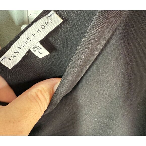 Annalee + Hope Womens Jersey Romper Jumpsuit Large Black Sleeveless Effortless - Picture 6 of 8